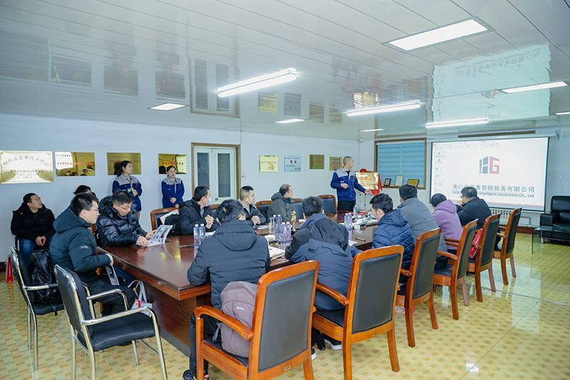 參會企業參觀考察公司